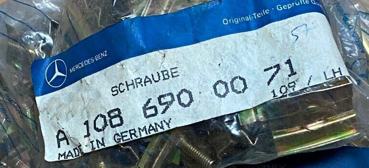 1086900071